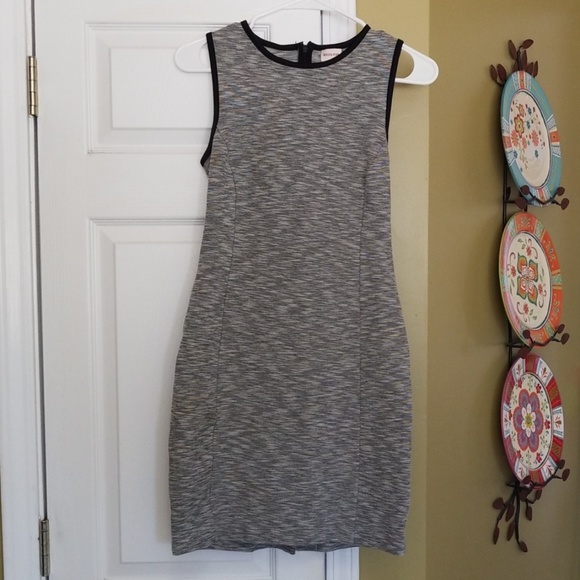 Merona Dresses & Skirts - Merona size XS super cute dress